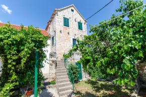 Гостиница House Potok  Бол